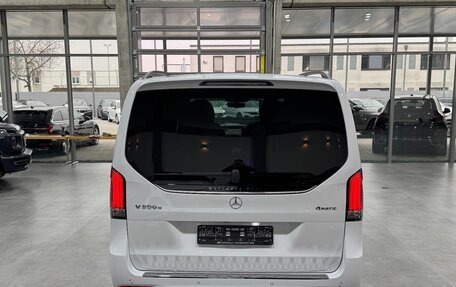 Mercedes-Benz V-Класс, 2025 год, 14 990 000 рублей, 10 фотография