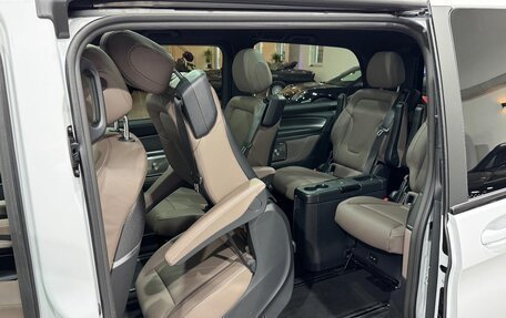 Mercedes-Benz V-Класс, 2025 год, 14 990 000 рублей, 19 фотография