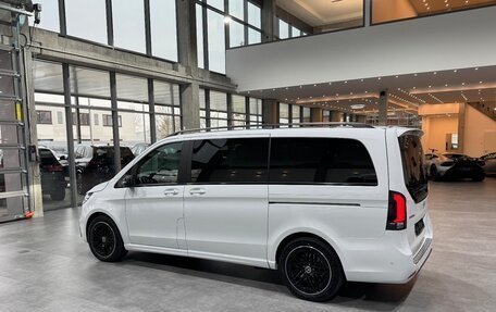 Mercedes-Benz V-Класс, 2025 год, 14 990 000 рублей, 12 фотография