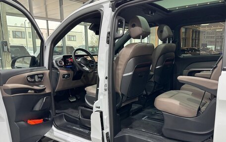 Mercedes-Benz V-Класс, 2025 год, 14 990 000 рублей, 20 фотография