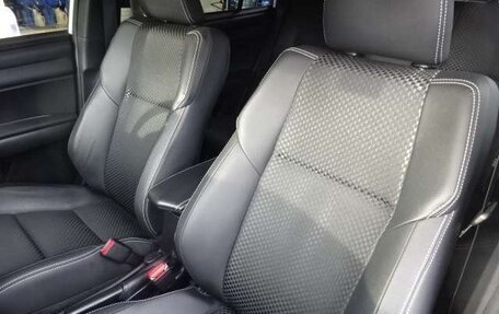 Toyota Corolla, 2019 год, 1 020 000 рублей, 13 фотография