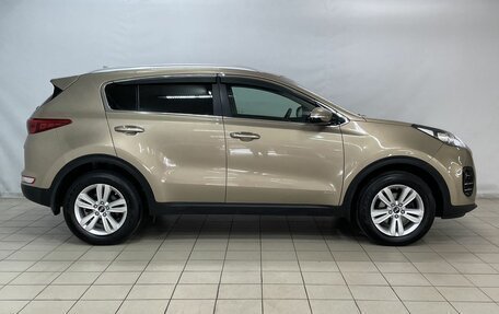 KIA Sportage IV рестайлинг, 2016 год, 1 800 000 рублей, 10 фотография