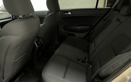 KIA Sportage IV рестайлинг, 2016 год, 1 800 000 рублей, 15 фотография