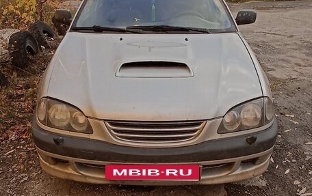 Toyota Avensis III рестайлинг, 1998 год, 250 000 рублей, 3 фотография