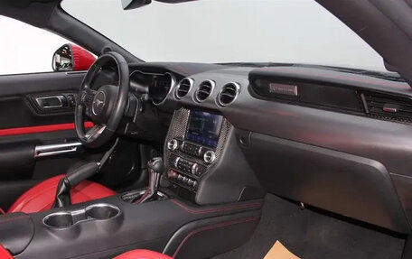 Ford Mustang VI рестайлинг, 2021 год, 3 463 455 рублей, 16 фотография