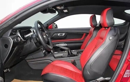 Ford Mustang VI рестайлинг, 2021 год, 3 463 455 рублей, 8 фотография