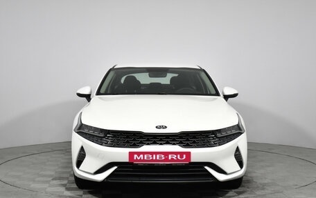 KIA K5, 2021 год, 1 670 000 рублей, 2 фотография