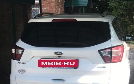 Ford Kuga III, 2018 год, 1 700 000 рублей, 2 фотография
