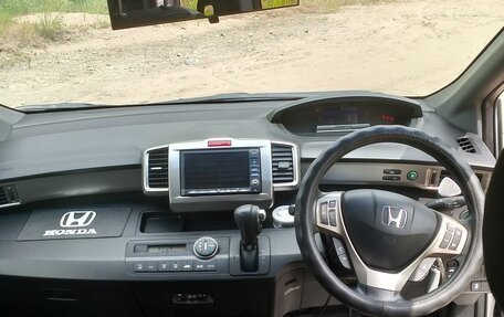Honda Freed I, 2011 год, 930 000 рублей, 7 фотография