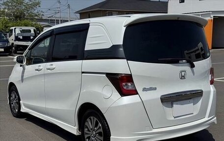 Honda Freed I, 2014 год, 874 000 рублей, 6 фотография