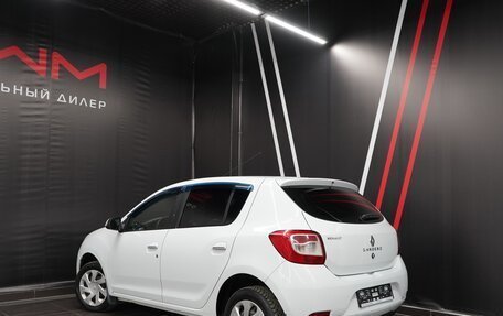 Renault Sandero II рестайлинг, 2016 год, 1 649 000 рублей, 3 фотография