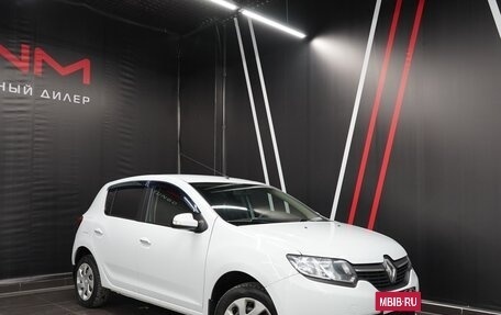 Renault Sandero II рестайлинг, 2016 год, 1 649 000 рублей, 5 фотография