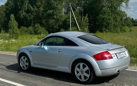 Audi TT, 1998 год, 740 000 рублей, 19 фотография
