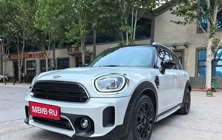 MINI Countryman II (F60), 2022 год, 1 700 000 рублей, 3 фотография