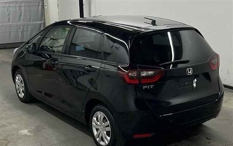 Honda Fit, 2022 год, 890 010 рублей, 3 фотография