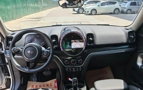 MINI Countryman II (F60), 2022 год, 1 700 000 рублей, 8 фотография