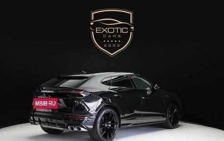Lamborghini Urus I, 2022 год, 28 000 000 рублей, 3 фотография
