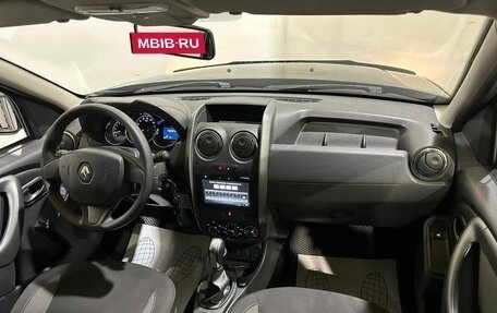 Renault Duster I рестайлинг, 2017 год, 1 200 000 рублей, 13 фотография