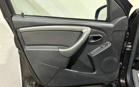 Renault Duster I рестайлинг, 2017 год, 1 200 000 рублей, 28 фотография