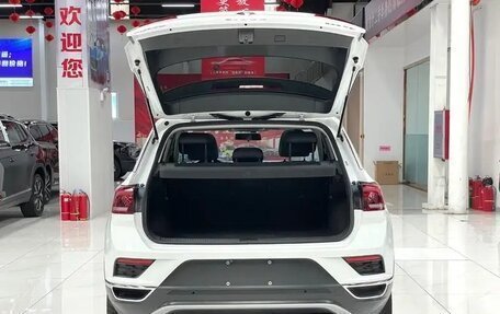 Volkswagen T-Roc I, 2021 год, 1 650 000 рублей, 7 фотография