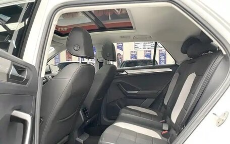 Volkswagen T-Roc I, 2021 год, 1 650 000 рублей, 14 фотография