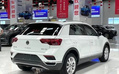 Volkswagen T-Roc I, 2021 год, 1 650 000 рублей, 6 фотография