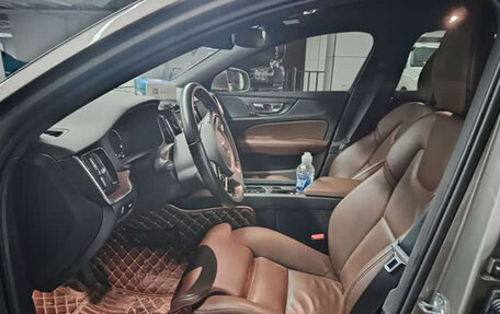 Volvo S60 III, 2022 год, 2 085 000 рублей, 8 фотография