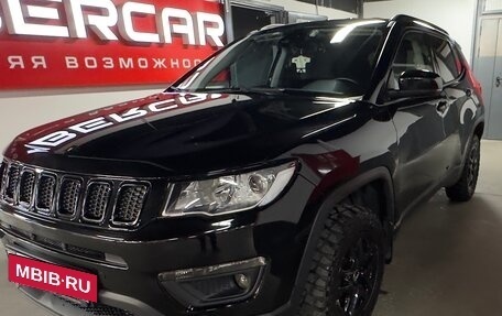 Jeep Compass II, 2018 год, 2 100 000 рублей, 3 фотография