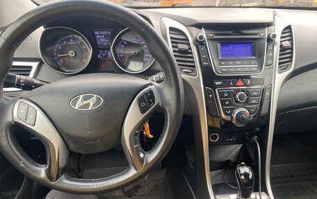 Hyundai i30 II рестайлинг, 2012 год, 930 000 рублей, 6 фотография