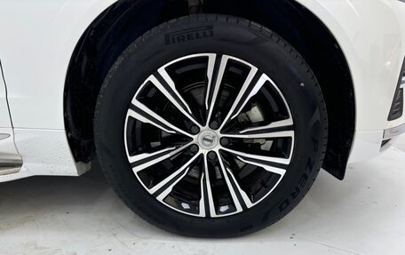 Volvo XC60 II, 2021 год, 2 950 000 рублей, 8 фотография