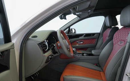 Bentley Bentayga I, 2022 год, 21 000 000 рублей, 8 фотография