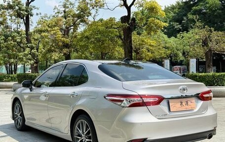 Toyota Camry, 2021 год, 2 585 000 рублей, 4 фотография