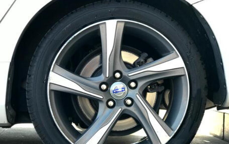 Volvo V60 I, 2013 год, 825 000 рублей, 11 фотография