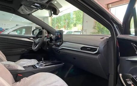 Volkswagen ID.4, 2023 год, 2 800 000 рублей, 8 фотография