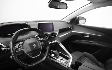 Peugeot 5008 II, 2018 год, 2 128 000 рублей, 10 фотография