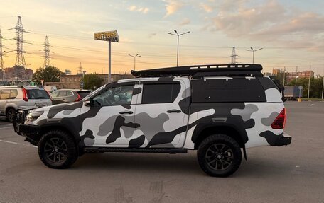 Toyota Hilux VIII, 2020 год, 6 300 000 рублей, 4 фотография