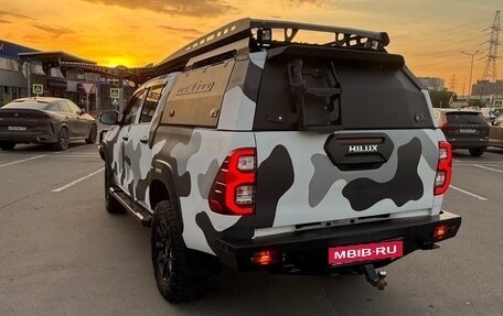 Toyota Hilux VIII, 2020 год, 6 300 000 рублей, 6 фотография