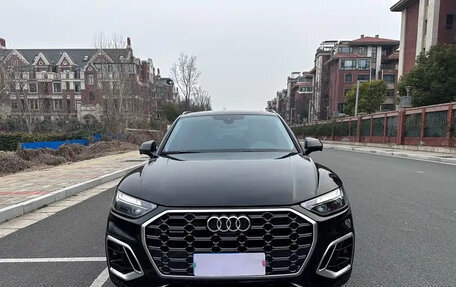 Audi Q5, 2022 год, 3 600 000 рублей, 2 фотография