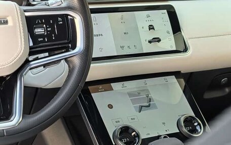 Land Rover Range Rover Velar I, 2022 год, 4 990 000 рублей, 19 фотография