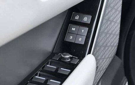 Land Rover Range Rover Velar I, 2022 год, 4 990 000 рублей, 12 фотография