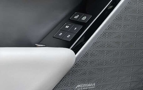 Land Rover Range Rover Velar I, 2022 год, 4 990 000 рублей, 35 фотография