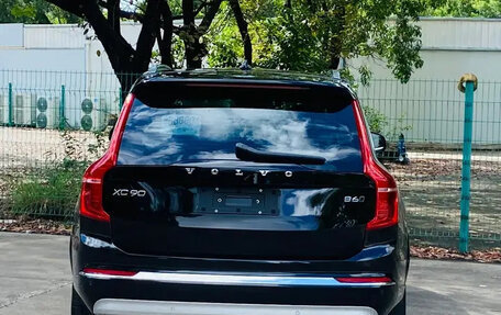 Volvo XC90 II рестайлинг, 2022 год, 4 892 555 рублей, 8 фотография