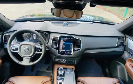 Volvo XC90 II рестайлинг, 2022 год, 4 892 555 рублей, 18 фотография