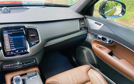 Volvo XC90 II рестайлинг, 2022 год, 4 892 555 рублей, 26 фотография