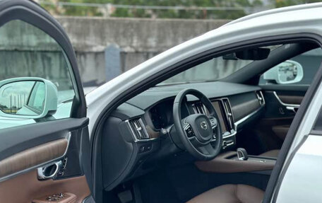 Volvo V90 II, 2022 год, 3 615 000 рублей, 8 фотография