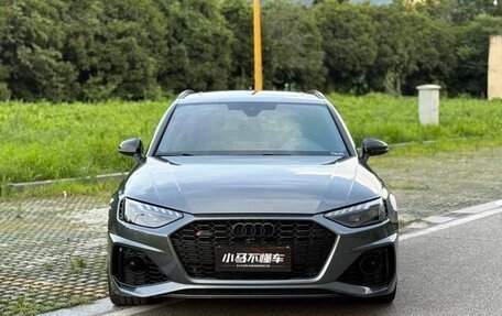 Audi RS 4, 2021 год, 5 750 300 рублей, 3 фотография
