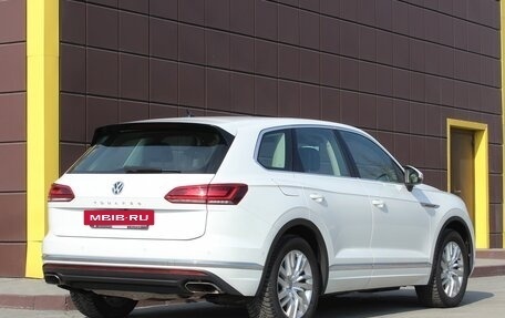 Volkswagen Touareg III, 2019 год, 3 695 000 рублей, 6 фотография