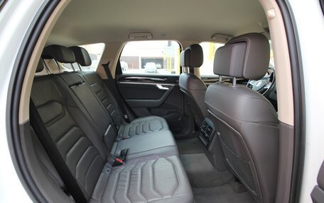 Volkswagen Touareg III, 2019 год, 3 695 000 рублей, 17 фотография