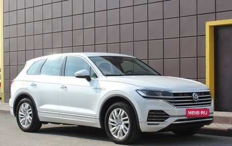 Volkswagen Touareg III, 2019 год, 3 695 000 рублей, 8 фотография