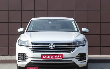 Volkswagen Touareg III, 2019 год, 3 695 000 рублей, 9 фотография